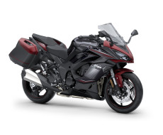 Пакет SE Tourer Ninja 1000SX Metallic Matte Sovereign Red 2023