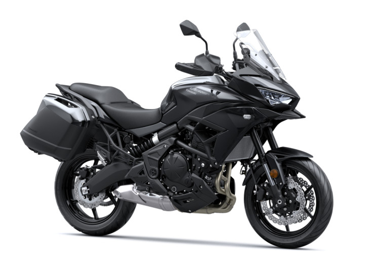 Pakiet SE Tourer Versys 650 Metallic Spark Black/Metallic Flat Spark Black 2025