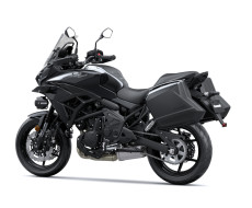 Pakiet SE Tourer+ Versys 650 Metallic Spark Black/Metallic Flat Spark Black 2025