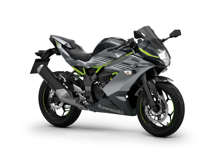 Pakiet SE Sport Pack Ninja 125 Metallic Graphite Gray / Metallic Spark Black 2026