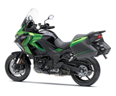 Пакет SE Tourer Versys 1100S Emerald Blazed Green / Metallic Diablo Black 2026