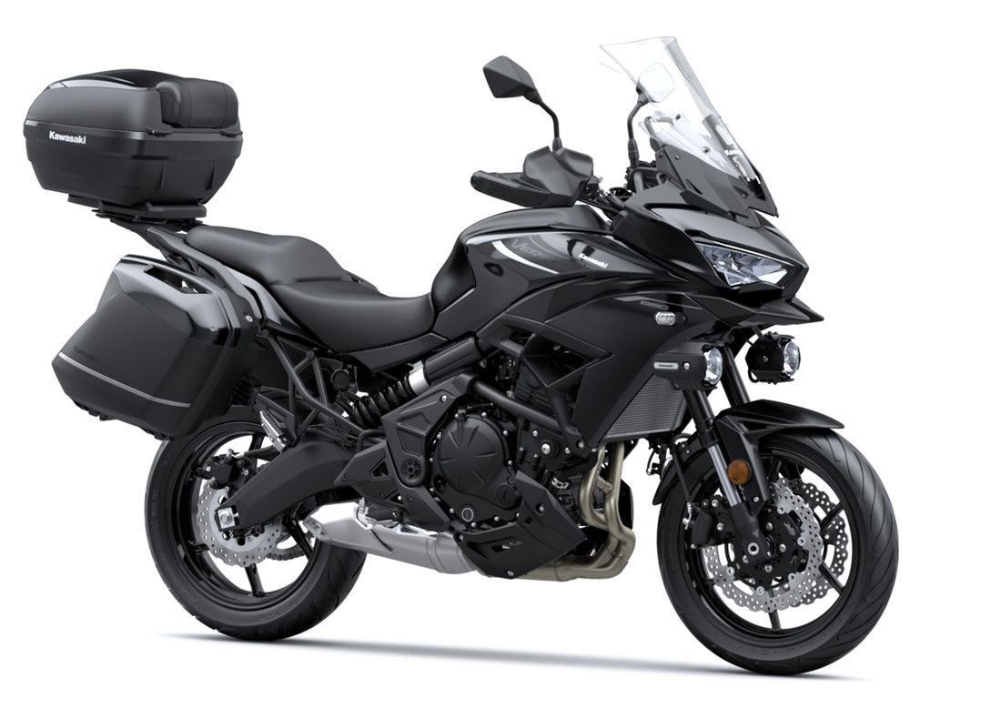 Пакет SE Grand Tourer Versys 650 Metallic Spark Black / Metallic Matte Carbon Gray 2026