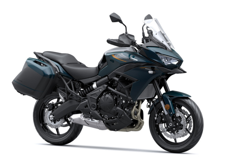 Accessories SE Tourer Versys 650 Metallic Deep Blue / Metallic Spark Black 2026